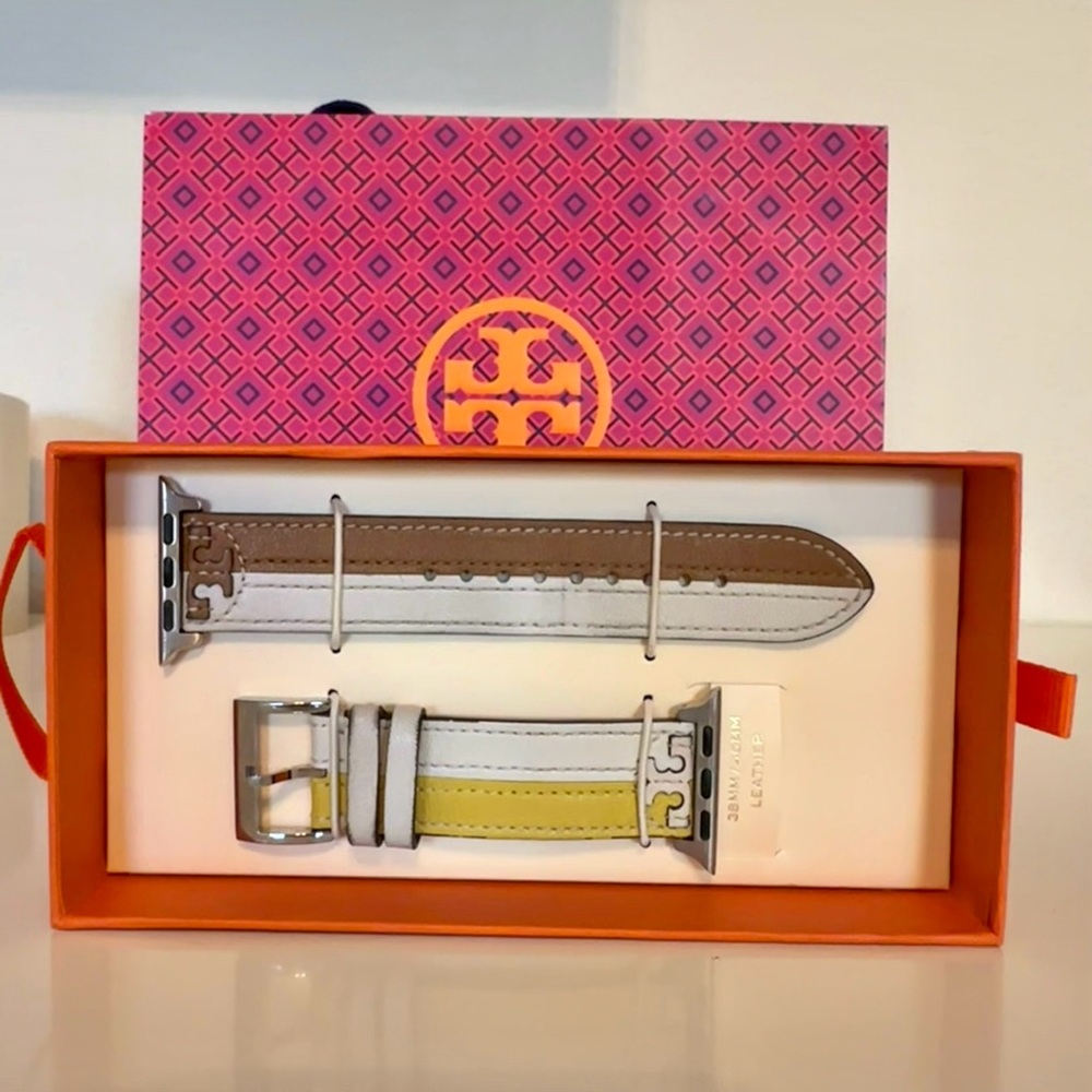 Tory Burch McGraw Leather Apple Watch Band